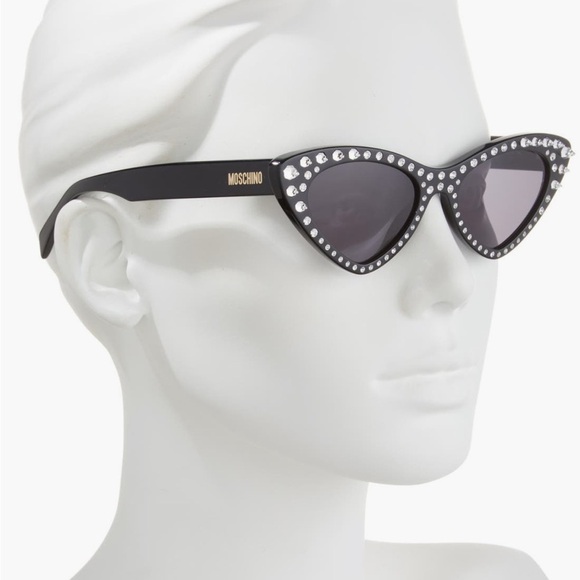 NWT Moschino Cat Eye Sunglasses - Picture 3 of 3